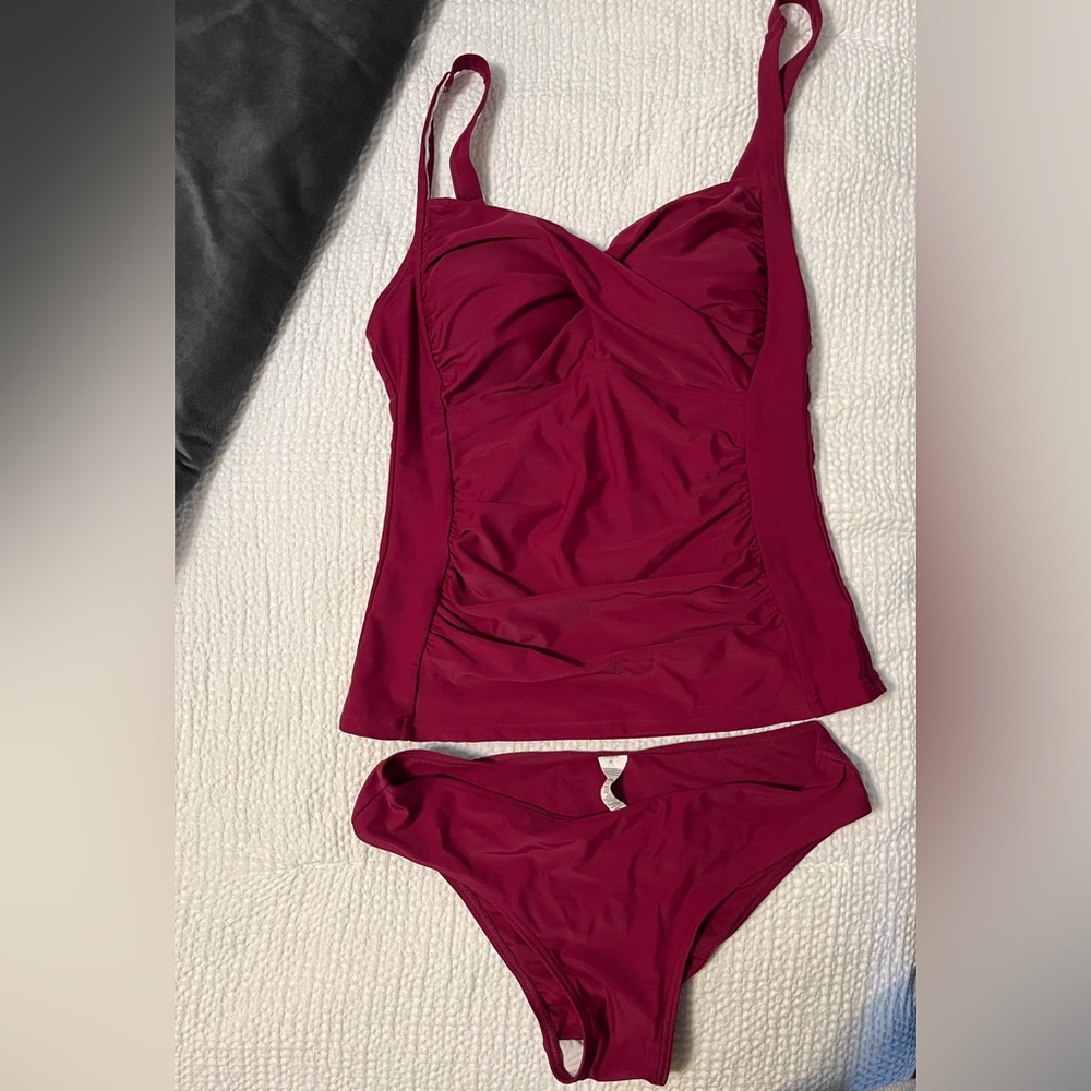 Women’s two piece tankini swimsuit